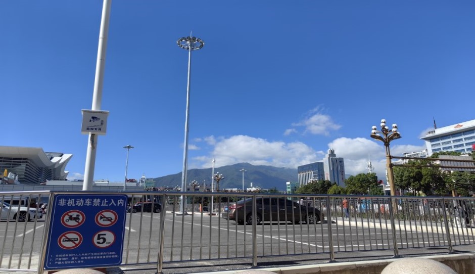 广西壮族自治区工业和信息化厅召开全区数智化赋能服务商座谈会
