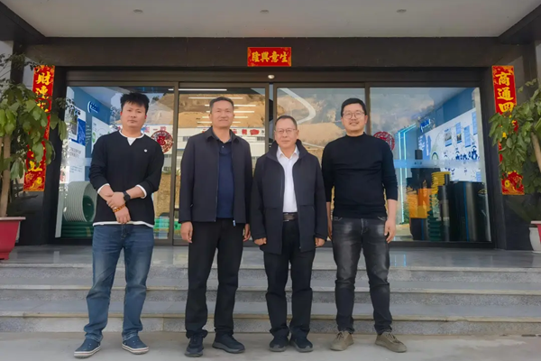 王占杰理事长2月在云南塑料行业企业调研工作